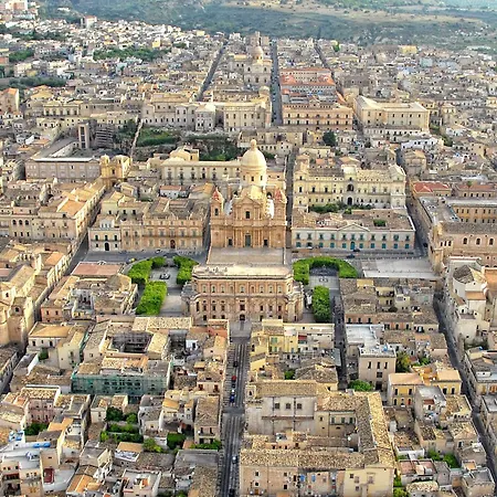 Domus Canonico *