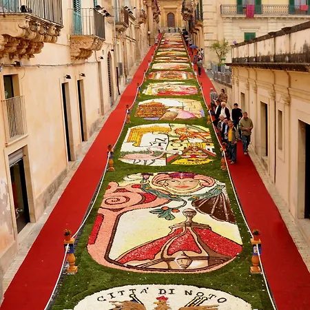 Domus Canonico *